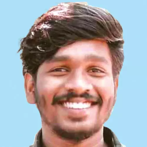 യു​വാ​വ് ട്രെ​യി​ൻ ത​ട്ടി മ​രി​ച്ച​നി​ല​യി​ൽ