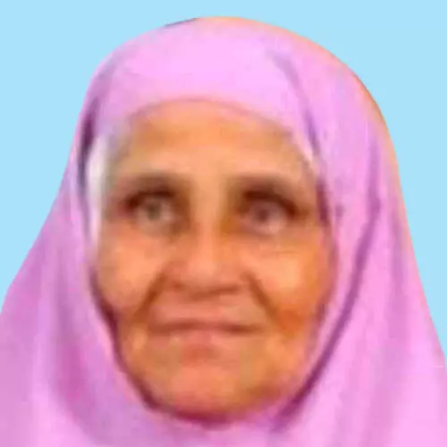 ഖ​ദീ​ജ ടീ​ച്ച​ർ