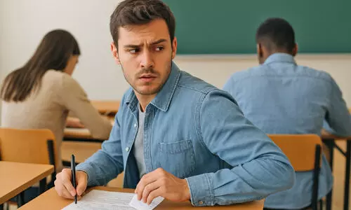 പ​രീ​ക്ഷ ത​ട്ടി​പ്പി​ന്​ ക​ടു​ത്ത ശി​ക്ഷ; മു​ന്ന​റി​യി​പ്പു​മാ​യി വി​ദ്യാ​ഭ്യാ​സ മ​ന്ത്രാ​ല​യം