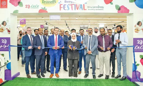 ലു​ലു ഹൈ​പ്പ​ർ​മാ​ർ​ക്ക​റ്റി​ൽ ബെ​റി​ലി​ഷ്യ​സ് ഫെ​സ്റ്റി​വ​ൽ