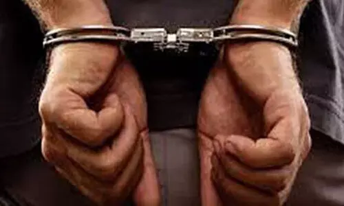 പൊലീസിന് നേരെ സ്‌ഫോടക വസ്തു എറിഞ്ഞ കേസ്; പ്രതിക്ക് 28 വര്‍ഷം തടവും പിഴയും