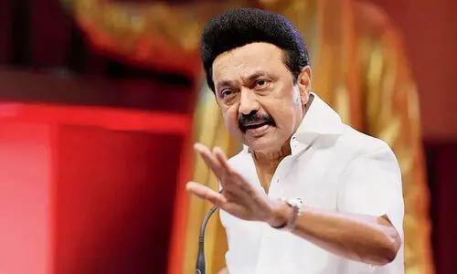 ‘തീവ്ര വോട്ടർ പട്ടിക പരിഷ്‍കരണം നിർത്തിവെക്കണം’ കേ​ന്ദ്ര തെരഞ്ഞെടുപ്പ് കമീഷനെതിരെ തമിഴ്നാട് സുപ്രീം കോടതിയിലേക്ക്