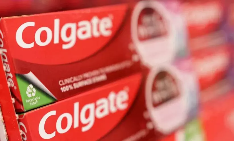 വിൽപന കുത്തനെ ഇടിഞ്ഞു, ഇന്ത്യക്കാർ ടൂത്ത് പേസ്റ്റ് വാങ്ങുന്നില്ലെന്ന് കോൾഗേറ്റ് വിൽപന കുത്തനെ ഇടിഞ്ഞു, ഇന്ത്യക്കാർ ടൂത്ത് പേസ്റ്റ് വാങ്ങുന്നില്ലെന്ന് കോൾഗേറ്റ്