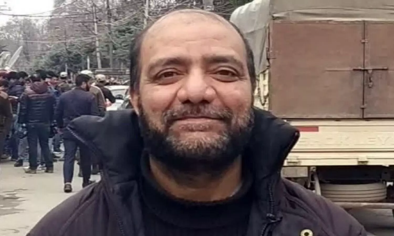 മാ​ധ്യ​മ​പ്ര​വ​ർ​ത്ത​ക​ൻ താ​രി​ഖ് ഭ​ട്ട് അന്തരിച്ചു