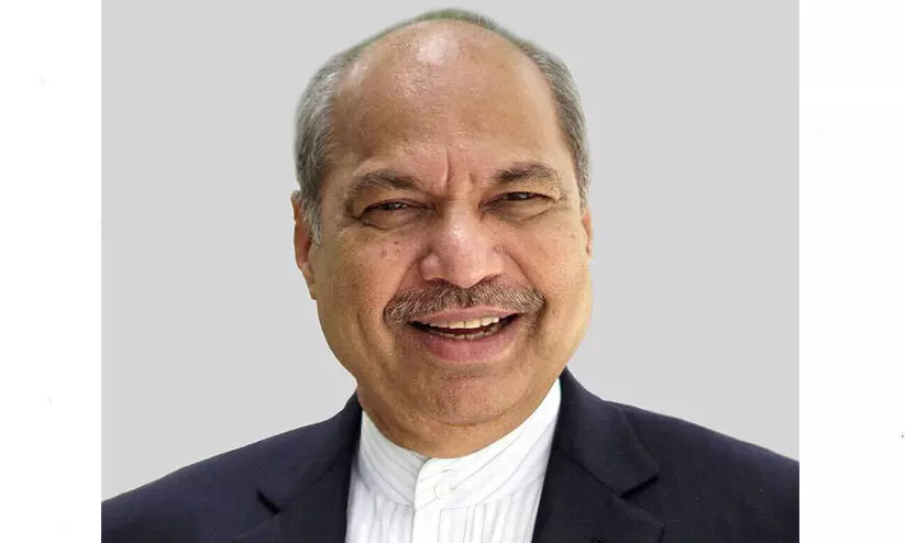 ഗൾഫാർ മുഹമ്മദാലി ഒമാനിലെ നാഷനൽ യൂനിവേഴ്സിറ്റി ചാൻസലർ