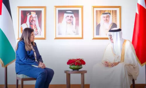 ഫലസ്തീൻ-ബഹ്റൈൻ വിദേശകാര്യ മന്ത്രിമാർ കൂടിക്കാഴ്ച നടത്തി ഫലസ്തീൻ-ബഹ്റൈൻ വിദേശകാര്യ മന്ത്രിമാർ കൂടിക്കാഴ്ച നടത്തി