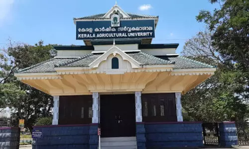 കാർഷിക സർവകലാശാല 10% വാർഷിക ഫീസ് വർധന വിദ്യാർഥികൾക്ക് ഇരുട്ടടി കാർഷിക സർവകലാശാല 10% വാർഷിക ഫീസ് വർധന വിദ്യാർഥികൾക്ക് ഇരുട്ടടി