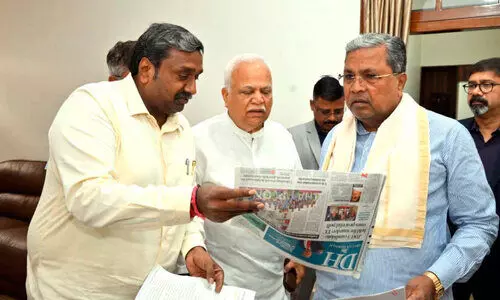 ജൈവ വൈദ്യുത ബോർഡ് ചെയർമാൻ മുഖ്യമന്ത്രിയെ സന്ദർശിച്ചു