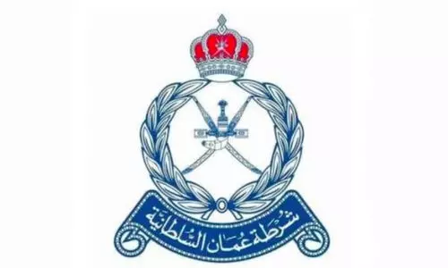 ക​സ്റ്റം​സ് റെ​യ്ഡ്; മ​ദ്യ​വും സി​ഗ​ര​റ്റും പി​ട​ച്ചെ​ടു​ത്തു