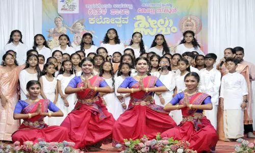 കാസർകോട് ഉപജില്ല സ്കൂൾ കലോത്സവം തുടങ്ങി കാസർകോട് ഉപജില്ല സ്കൂൾ കലോത്സവം തുടങ്ങി