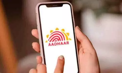 ഇ-ആധാർ വരുന്നു; തിരുത്തലും കൂട്ടിച്ചേർക്കലും ഇനി ക്യൂ നിൽക്കാതെ സ്വന്തമായി ചെയ്യാം