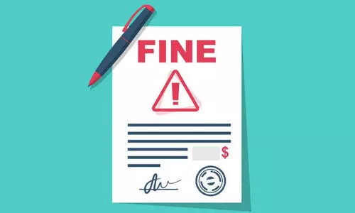 ബിരിയാണിയിൽ പഴുതാര; ഹോട്ടലിനും സൊമാറ്റോക്കും പിഴ