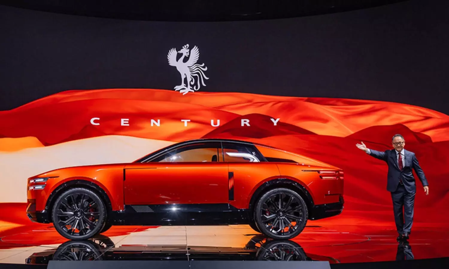 Toyota showcases Century model at Mobility Expo in Japan