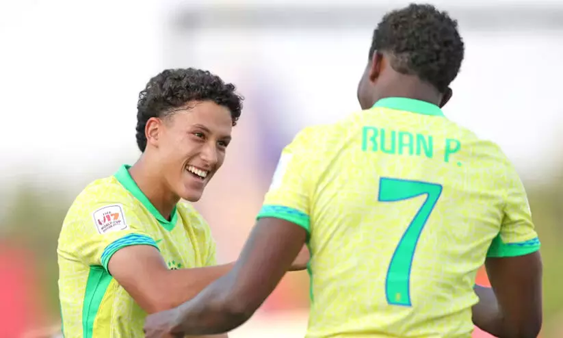 അണ്ടർ 17 ലോകകപ്പ്; ഗോൾ മഴ വർഷിച്ച് കാനറിപ്പടയുടെ തുടക്കം അണ്ടർ 17 ലോകകപ്പ്; ഗോൾ മഴ വർഷിച്ച് കാനറിപ്പടയുടെ തുടക്കം