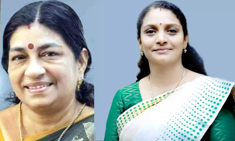 ജനപ്രതിനിധികളുടെ കാലാവധി കഴിയുന്നു; അമ്മയും മകളും പടിയിറങ്ങുന്നു