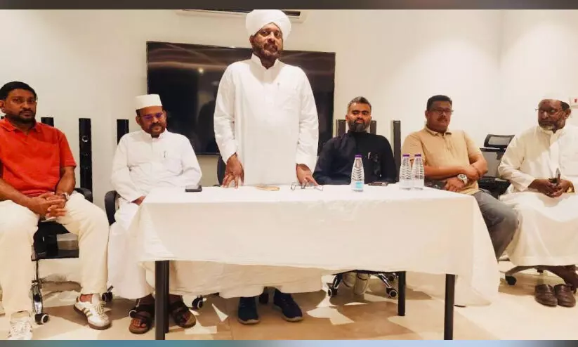 ഓണമ്പിള്ളി മുഹമ്മദ് ഫൈസിക്ക് സ്വീകരണം ഓണമ്പിള്ളി മുഹമ്മദ് ഫൈസിക്ക് സ്വീകരണം