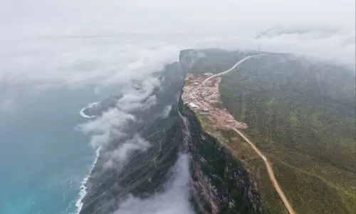 പു​ര​സ്കാ​ര മി​ക​വി​ൽ  ദോ​ഫാ​ർ ഖ​രീ​ഫ് സീ​സ​ൺ