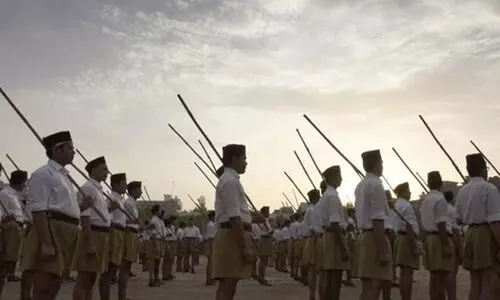 ആർ.എസ്‌.എസ് ശാഖയിലെ പീഡനം: പ്രതിയെ പിടികൂടാതെ പൊലീസ്