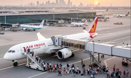 വി​ദേ​ശ ഇ​ന്ത്യ​ക്കാ​ർ​ക്ക് പു​തി​യ നി​യ​മം; ‘ഓ​വ​ർ​സീ​സ് മൊ​ബി​ലി​റ്റി ബി​ൽ 2025’   പാ​സാ​ക്കാ​നൊ​രു​ങ്ങി കേ​ന്ദ്രം