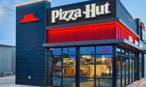 വാങ്ങാൻ താൽപര്യമുണ്ടോ? പിസ ഹട്ട് വിൽപനക്ക്