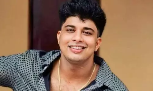 ജിം ട്രെയിനർ വീട്ടിനുള്ളിൽ മരിച്ചനിലയിൽ; ശരീരത്തിൽ നീല പാടുകൾ