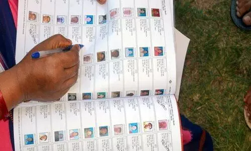 എ​സ്.​ഐ.​ആ​ർ: ര​ണ്ടുദി​വ​സം കൊണ്ട് 8.85 ലക്ഷം പേർക്ക് ​ഫോം എത്തിച്ചു