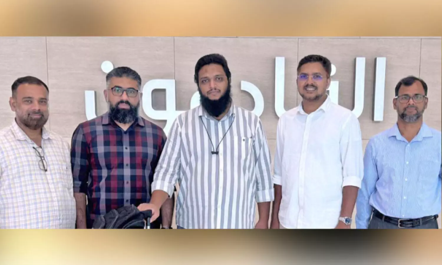 ഉനൈ​സ്‌ പാ​പ്പി​നി​ശ്ശേ​രി​ക്ക്‌ സ്വീ​ക​ര​ണം