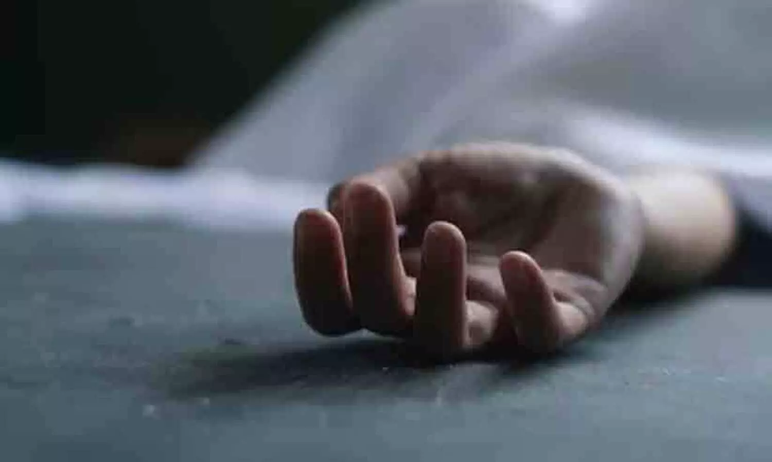 കോളജ് കെട്ടിടത്തിൽനിന്ന് ചാടി വിദ്യാർഥിയുടെ ആത്മഹത്യ; മാനേജ്മെന്‍റിനെതിരെ ആരോപണവുമായി കുടുംബം, നിഷേധിച്ച് പൊലീസ്