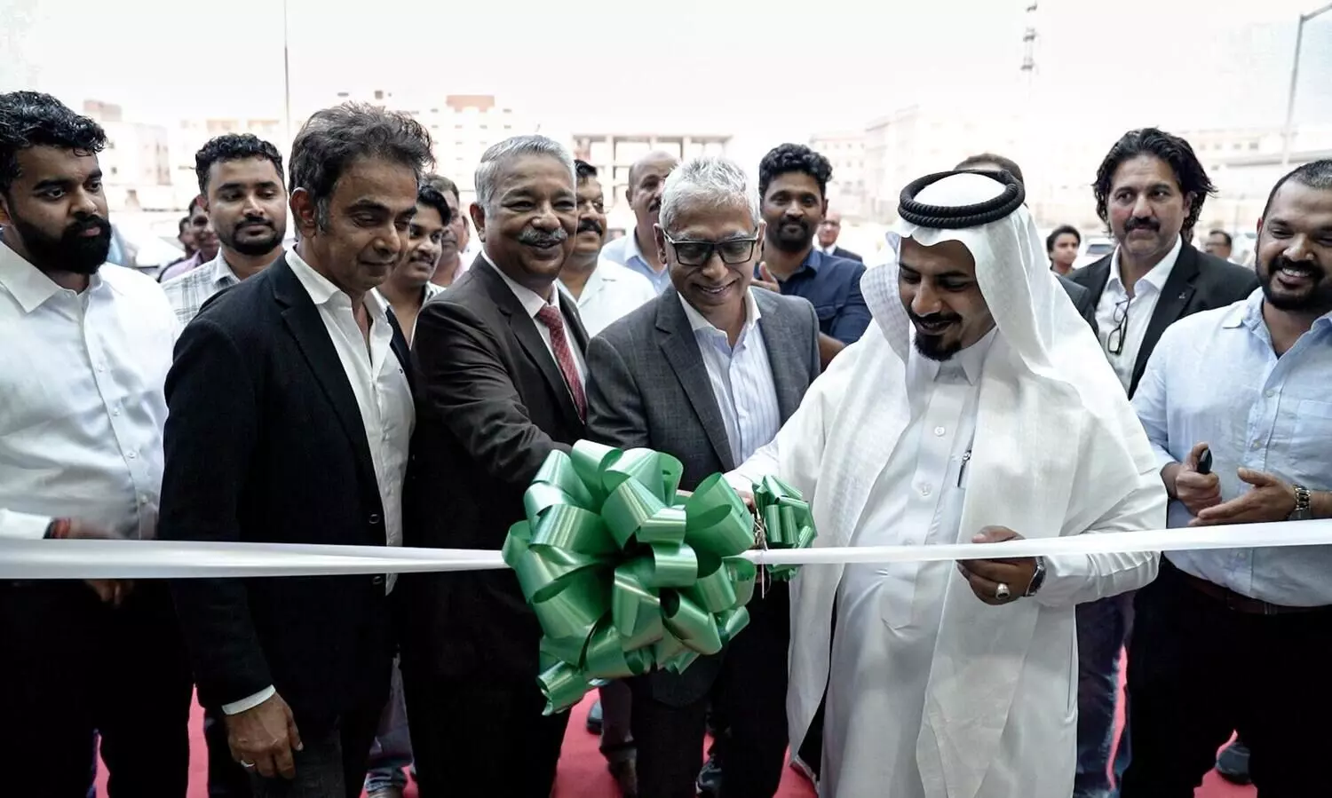 കാ​ദി ഇ​ന്‍റ​ർ​നാ​ഷ​ന​ൽ കാ​ർ സ​ർ​വി​സ് സെ​ന്‍റ​റി​ന്‍റെ പ​ത്താ​മ​ത്തെ ഷോ​റൂം പ്ര​വ​ർ​ത്ത​ന​മാ​രം​ഭി​ച്ചു