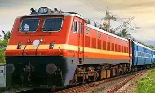 ട്രെയിനിൽ മദ്യപിച്ച് യാത്ര ചെയ്താൽ കർശന നടപടി; പരിശോധന ശക്തമാക്കി പൊലീസ്