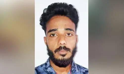 അയൽവാസിയുടെ വീടിന് തീവെച്ച കേസിലെ പ്രതി അറസ്റ്റിൽ അയൽവാസിയുടെ വീടിന് തീവെച്ച കേസിലെ പ്രതി അറസ്റ്റിൽ