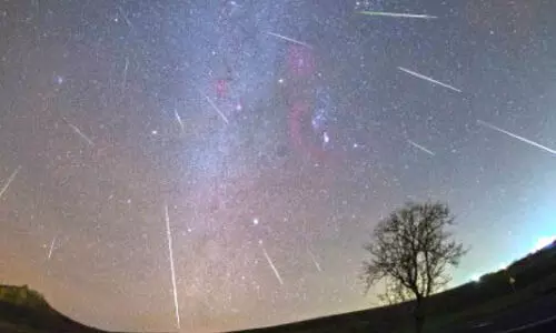 ഇ​ന്ന് കു​വൈ​ത്ത് ആ​കാ​ശ​ത്തു കാ​ണാം; ടൗ​റി​ഡ് ഉ​ൽ​ക്കാ​വ​ർ​ഷം