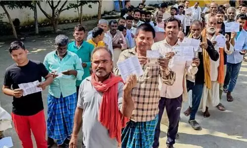 2020ലെ പോളിങ് നില പിന്നിട്ട് ബിഹാർ; അഞ്ച് മണിവരെ ബൂത്തിലെത്തിയത് 60.13% വോട്ടർമാർ