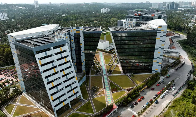 മെറിഡിയന് ടെക് പാര്ക്ക് പദ്ധതി: പതിനായിരത്തിലധികം തൊഴിലവസരം മെറിഡിയന് ടെക് പാര്ക്ക് പദ്ധതി: പതിനായിരത്തിലധികം തൊഴിലവസരം