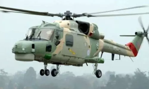 അ​പ​ക​ട​ത്തി​ൽ​പെ​ട്ട​യാ​ളെ ഹെ​ലി​കോ​പ്ട​റി​ൽ ആ​ശു​പ​ത്രി​യ​ിലെ​ത്തി​ച്ചു