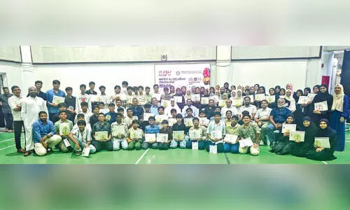 ശാ​ന്തി​നി​കേ​ത​ൻ മ​ദ്റ​സ മ​ജ്‍ലി​സ് പ്രൈ​മ​റി പൊ​തു​പ​രീ​ക്ഷ വി​ജ​യി​ക​ൾ​ക്ക് അ​നു​മോ​ദ​നം