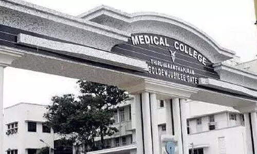 ചികിത്സ കിട്ടാതെ മരണം: ആരോപണത്തിൽ കഴമ്പില്ലെന്ന് ആവർത്തിച്ച് അധികൃതർ ചികിത്സ കിട്ടാതെ മരണം: ആരോപണത്തിൽ കഴമ്പില്ലെന്ന് ആവർത്തിച്ച് അധികൃതർ