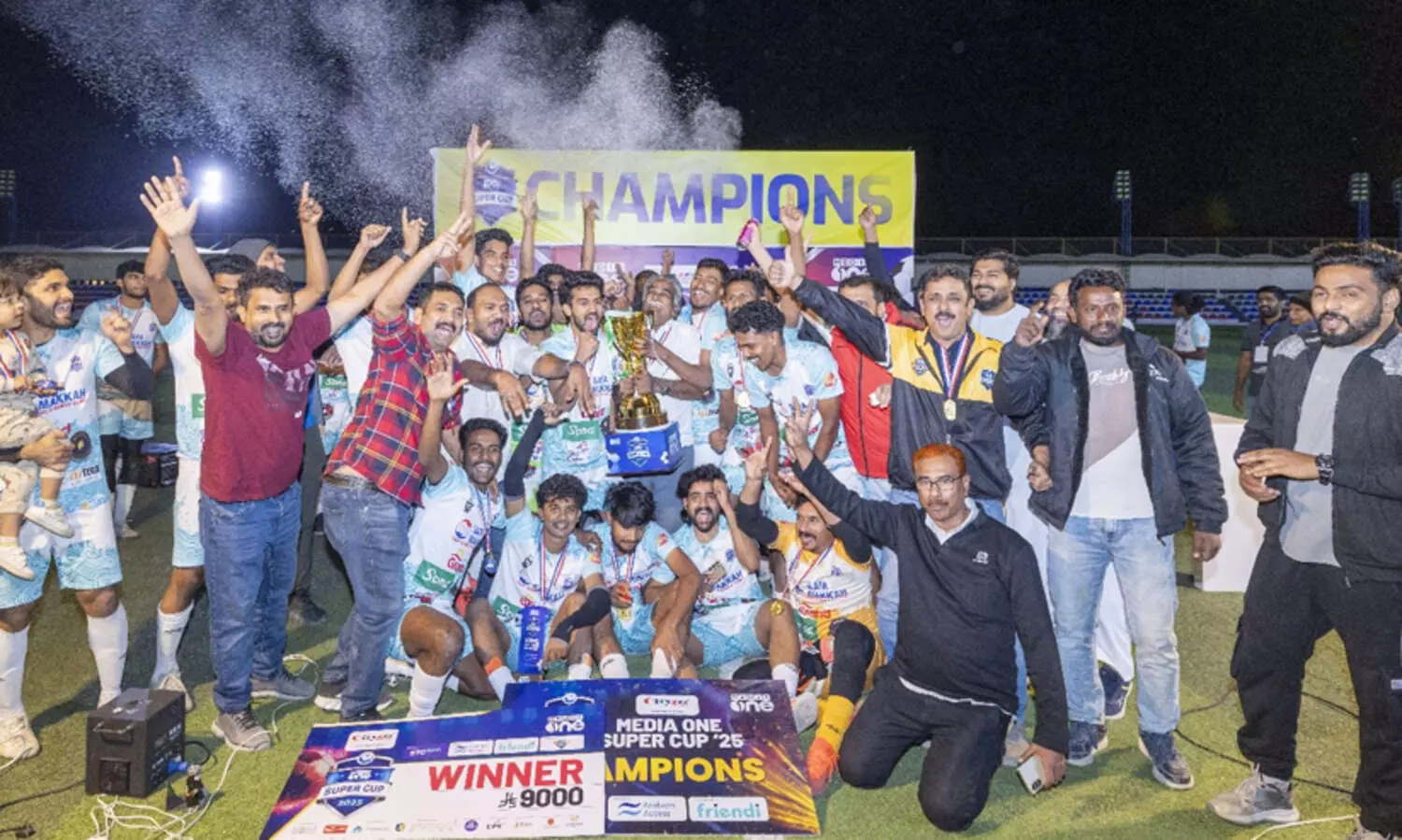 മീഡിയവൺ സൂപ്പർ കപ്പിൽ ലാ​ന്റേൺ എഫ്​.സിക്ക് കിരീടം