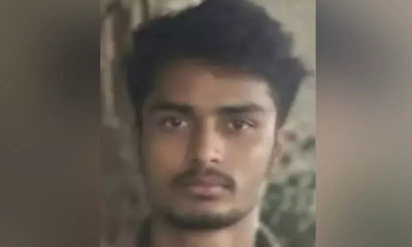 ബി.ജെ.പി നേതാവിന്റെ മകൻ പോക്സോ കേസിൽ അറസ്റ്റിൽ ബി.ജെ.പി നേതാവിന്റെ മകൻ പോക്സോ കേസിൽ അറസ്റ്റിൽ