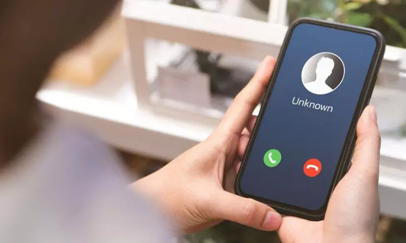 ഇനി അജ്ഞാത നമ്പറുകളില്ല; ഫോൺ വിളിക്കുന്നവരുടെ പേര് പ്രദർശിപ്പിച്ച് കമ്പനികൾ
