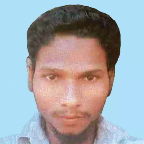 ആ​ദി​വാ​സി യു​വാ​വ് ട്രെ​യി​നി​ടി​ച്ച് മ​രി​ച്ച നി​ല​യി​ൽ