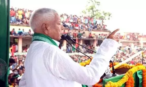 ‘ആ​ർ.​എ​സ്.​എ​സ്-​ബി.​ജെ.​പി ഭ​ഗാ​വോ ദേ​ശ് ബ​ച്ചാ​വോ’