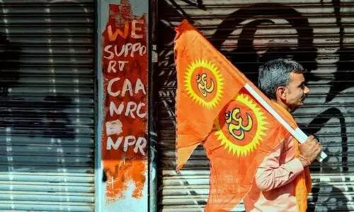 മെയ്ന്‍ കാംഫില്‍നിന്ന്   വിചാരധാരയിലേക്കുള്ള ദൂരം