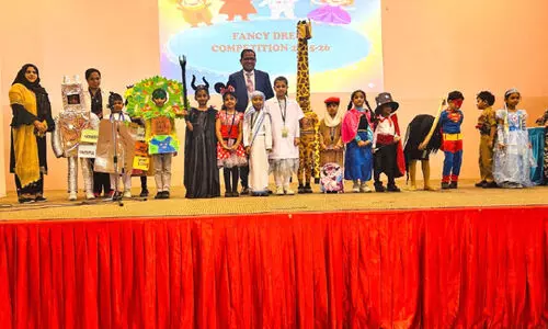 ഇ​ബ്‌​നു അ​ൽ ഹൈ​തം സ്‌​കൂ​ളി​ൽ ഫാ​ൻ​സി ഡ്ര​സ് മ​ത്സ​രം