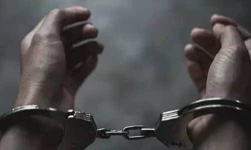 വർക്കല സംഭവം; ട്രെയിനിൽ മദ്യപിച്ച്​ യാത്രചെയ്ത 15 പേർ പിടിയിൽ