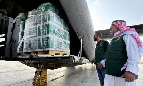 ഗസ്സയിലേക്ക് സഹായവുമായി സൗദിയുടെ 72ാമത് വിമാനം ഈജിപ്തിലെത്തി