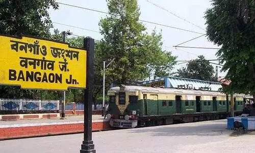 Division ,Unity ,Conflict,Identity, ബംഗോൺ, പശ്ചിമ ബംഗാൾ, റെയിൽവേസ്റ്റേഷൻ, ഠാകുർ