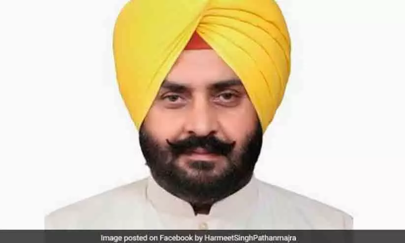 ജാമ്യം കിട്ടിയിട്ട് തിരികെ വരാം; ബലാത്സംഗ കേസ് പ്രതിയായതിന് പിന്നാലെ ആസ്​ട്രേലിയക്ക് മുങ്ങി പഞ്ചാബ് എം.എൽ.എ