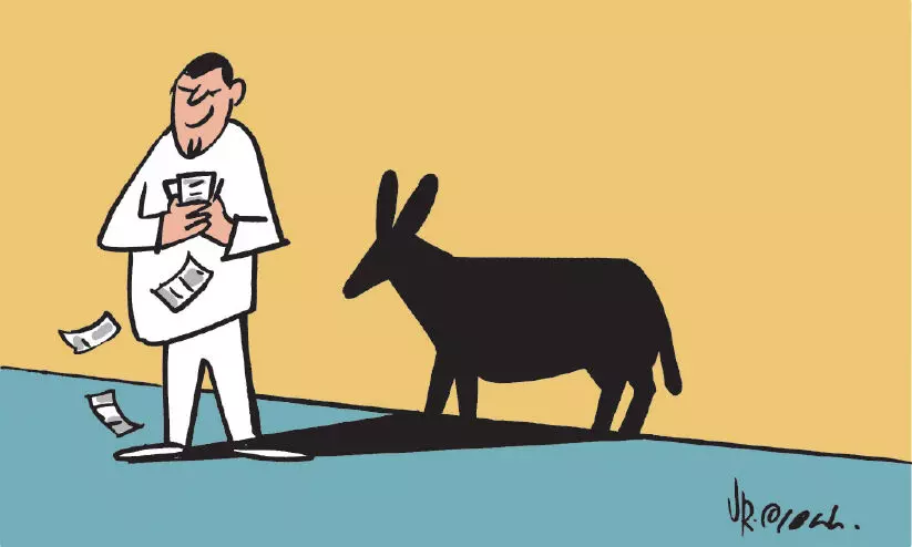 ഉപകാരത്തിനിറങ്ങി, ഇപ്പോൾ ഊരാക്കുടുക്കിൽ