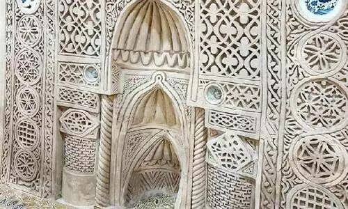 ഇ​സ്കി​യി​ലെ പു​രാ​ത​ന മു​ഖ​സ്സ മ​സ്ജി​ദ് പു​ന​ർ​നി​ർ​മാ​ണം പൂ​ർ​ത്തി​യാ​യി